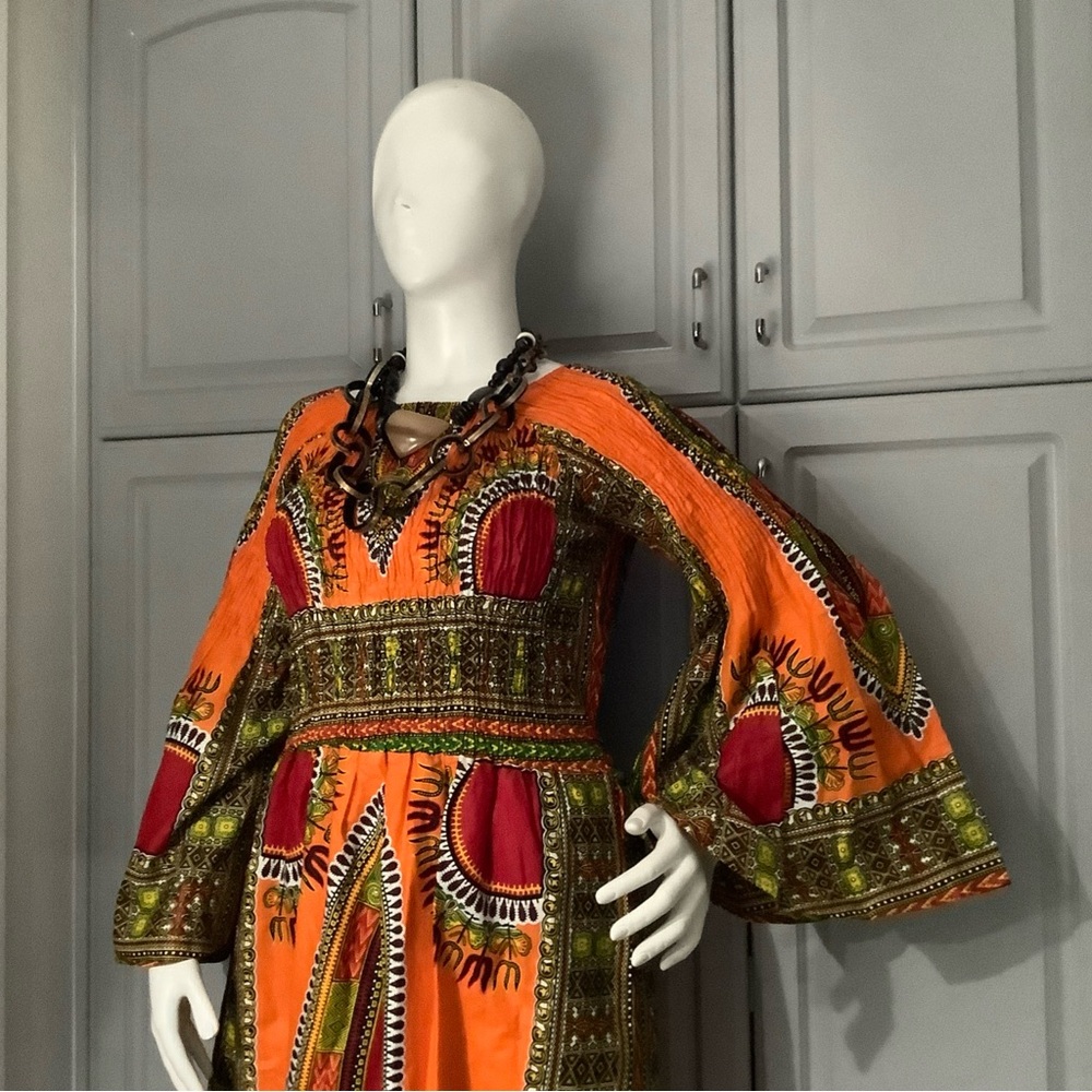 African Design Multi Colored Maxi Dress Only, Bell Shaped Long Sleeve Sz M/L - Picture 6 of 8